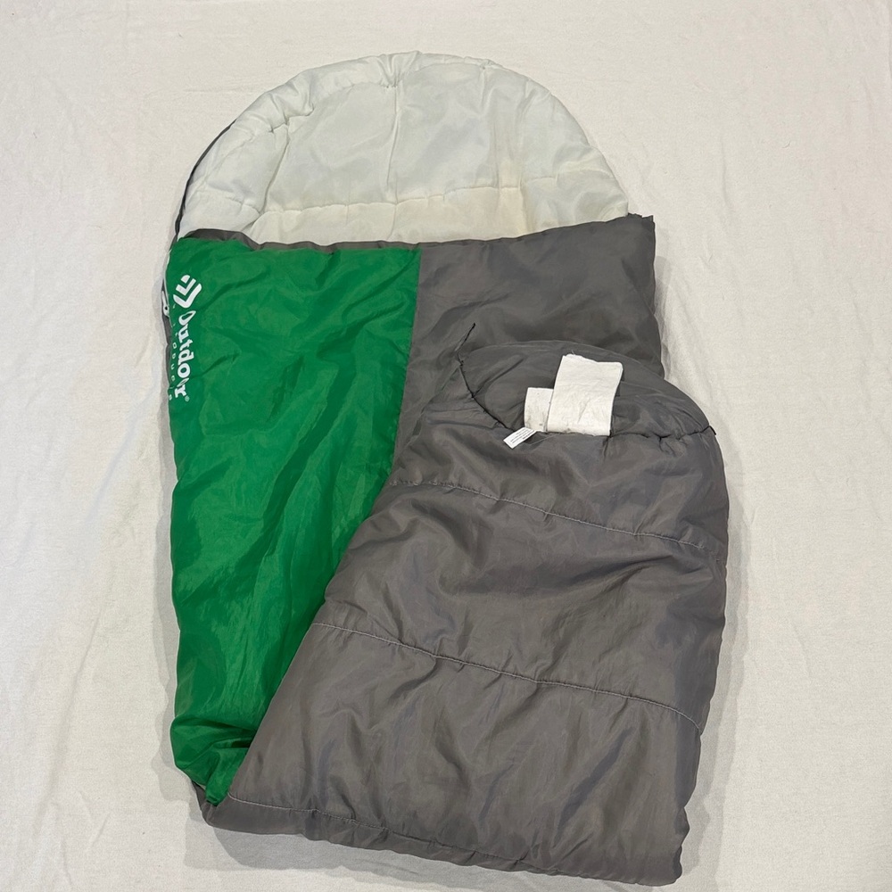 Outdoor Kid’s Mummy Sleeping Bag 66” X 26”
